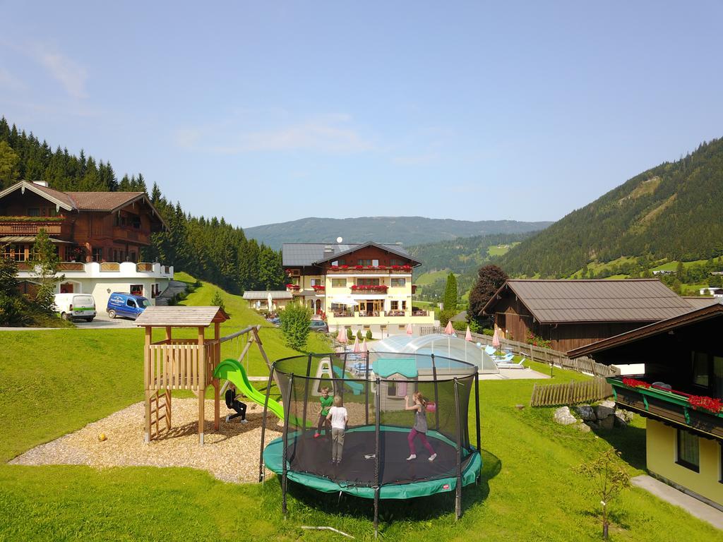 Natur & Familienhotel Der Stieglerhof Radstadt Ngoại thất bức ảnh